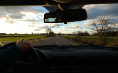 Plan for Success in 2026 With the Windscreen and Rearview Mirror